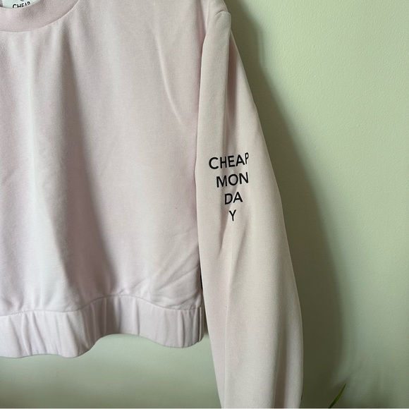 Cheap Monday soft cropped crewneck long sleeve sweater - Picture 6 of 11
